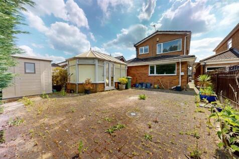 Avondale Road Rear Garden