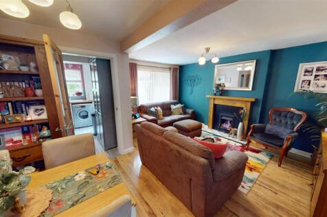 Renfrew Avenue Living Room