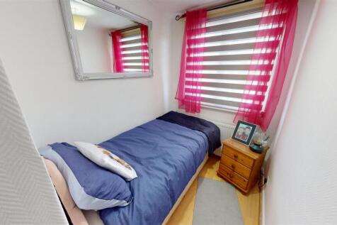 Case Road Bedroom
