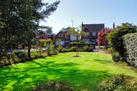 Trafalgar Road Front Garden
