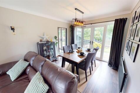 Kendal Drive Dining Room