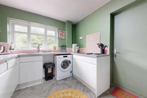 Kendal Drive Kitchen