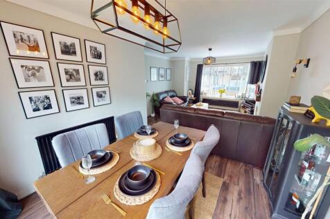 Kendal Drive Dining Room