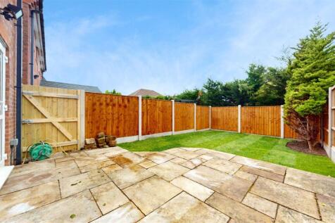 The Spires Rear Garden