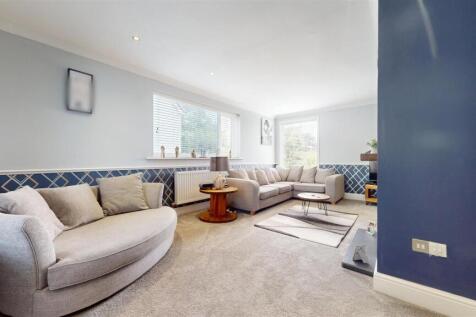 Stuart Crescent Living Room