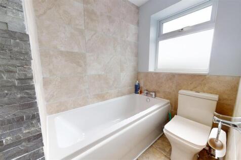 Stuart Crescent Bathroom