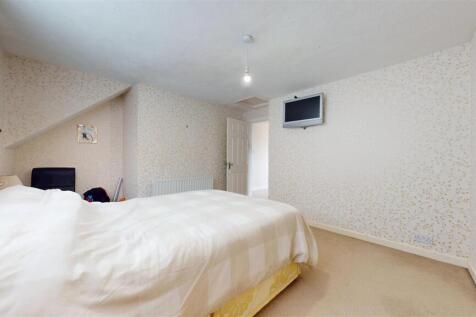 Stuart Crescent Bedroom