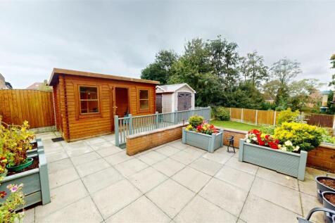 Rookery Drive Rear Garden