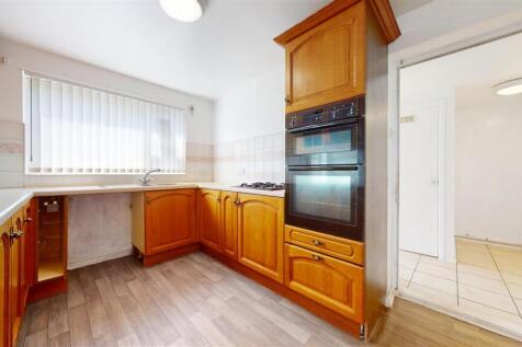 Rose Drive Kitchen