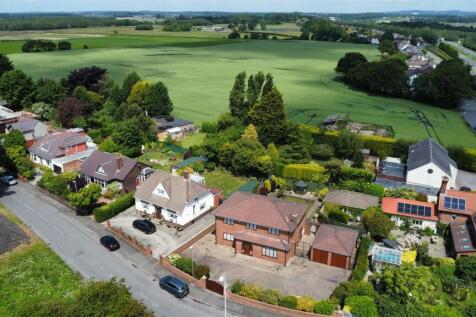 Moss Lane For Sale