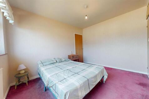 Stanley Avenue Bedroom