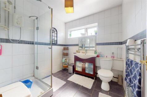 Eccleston Gardens Bathroom
