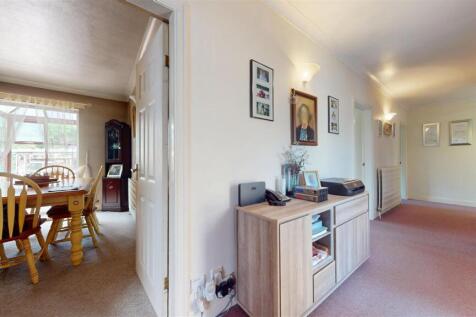 Eccleston Gardens Hallway