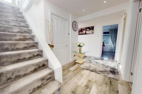 Seacroft Crescent Hallway