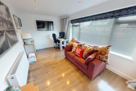 Seacroft Crescent Ground Floor Bedroom