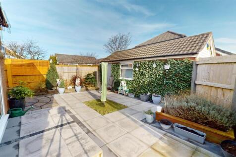 Seacroft Crescent Garden