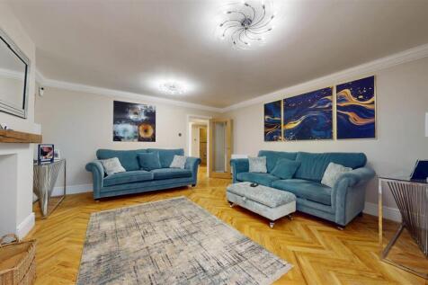 Lakeside Court Reception Room