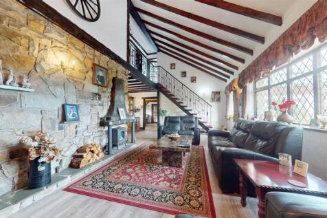 Red Cat Lane Living Area