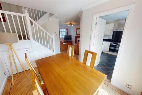 Wendover Close Dining Room