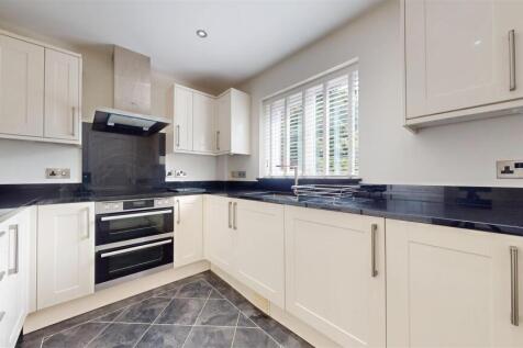 Wendover Close Kitchen