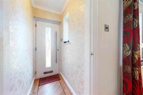 Wendover Close Hallway
