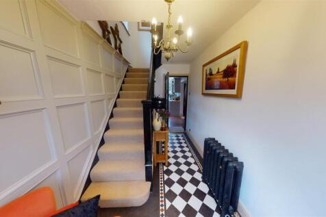 Bramcote Avenue Hallway