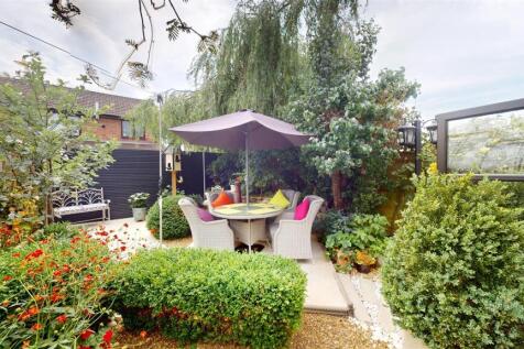 Bramcote Avenue Rear Garden