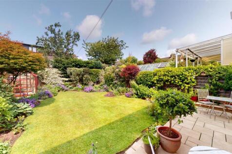 Central Drive Rear Garden
