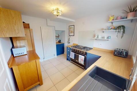 Central Drive Kitchen