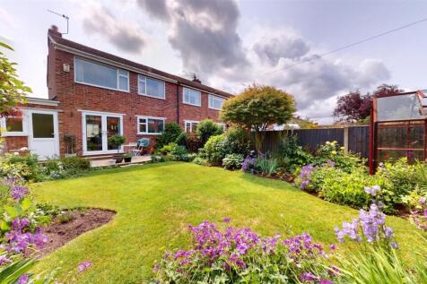 Central Drive Rear Garden