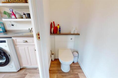 Central Drive WC