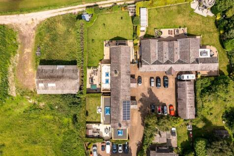Diggers Barn Drone View
