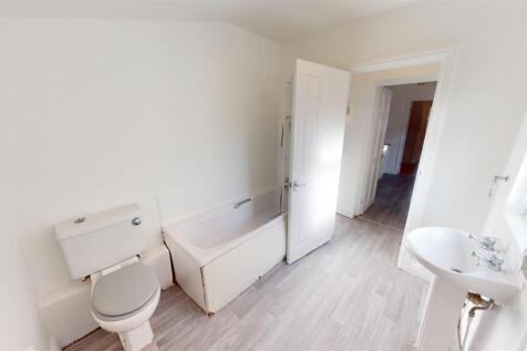 Robins Lane Bathroom