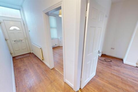 Robins Lane Hallway