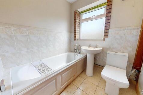 Knowsley View Bathroom
