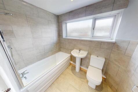 Central Drive Bathroom
