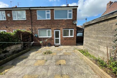 Central Drive Rear Garden