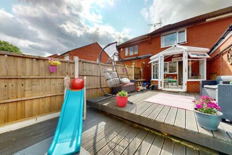 Hopkins Close Rear Garden