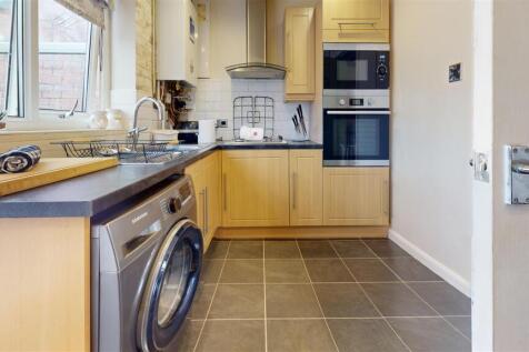 Hopkins Close Kitchen