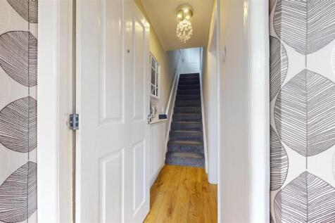 Barwell Avenue Hallway