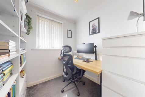 Barwell Avenue Bedroom