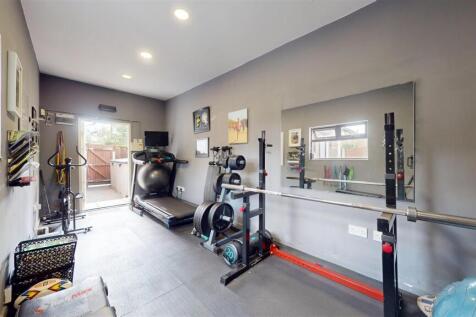 Brookside Way Garage