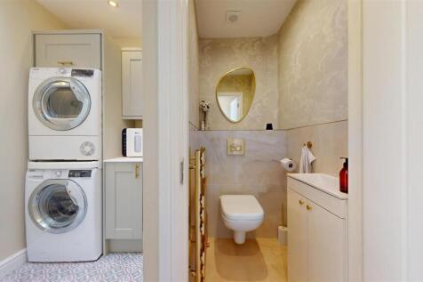 Paisley Avenue Utility/WC