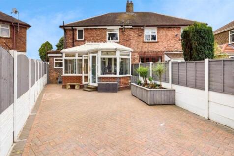 Broadway Rear Garden
