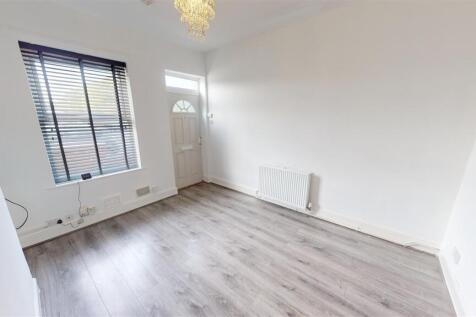 Derbyshire Hill Road Living Room