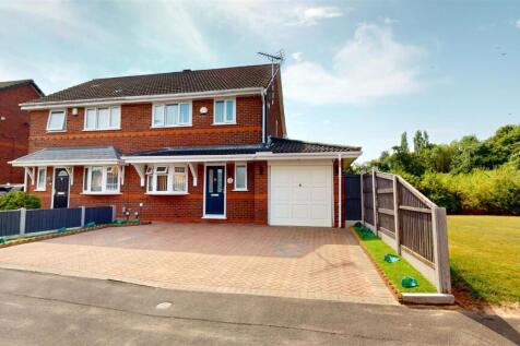 Grantham Crescent For Sale