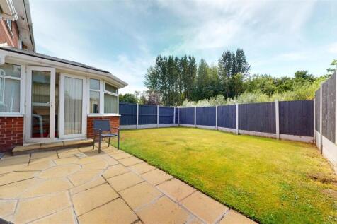 Grantham Crescent Rear Garden