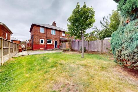 Leslie Road Rear Garden