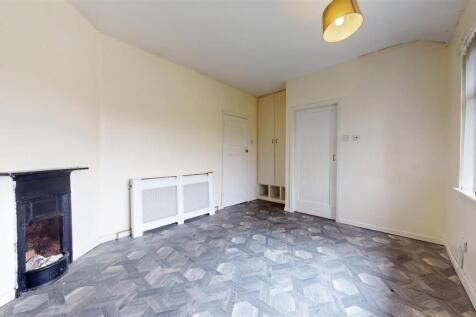 Leslie Road Bedroom