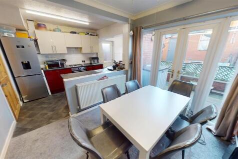 Ormskirk Road Kitchen/Diner